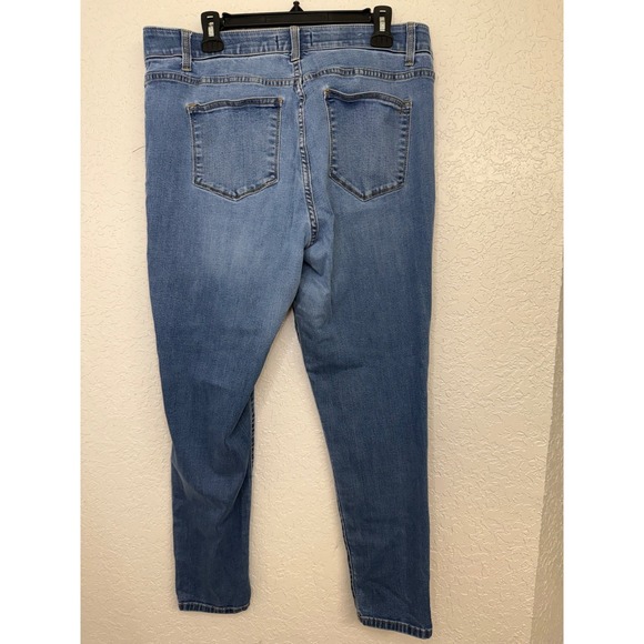 Lularoe Jeans Women Size 36 Stretch Denim Blue‎ Straight Leg Pants Size 18 - Picture 2 of 4